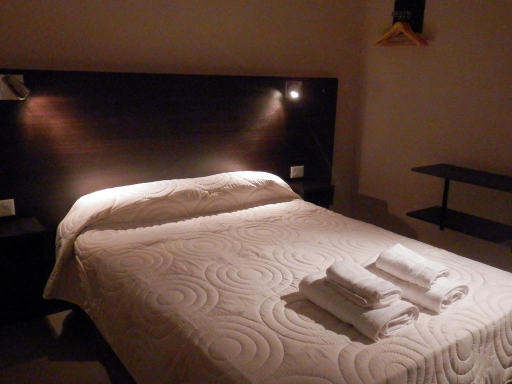 Complejo Las Rosas Apartment บียาอาเย็นเด ห้อง รูปภาพ
